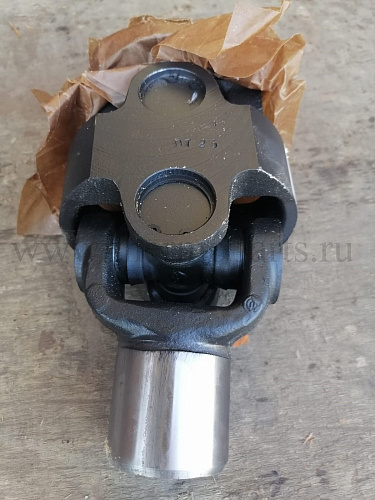 Шарнир карданный