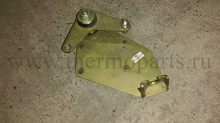 Кронштейн тросового привода с транслятором КПП ZF