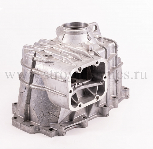 Картер задний коробки передач