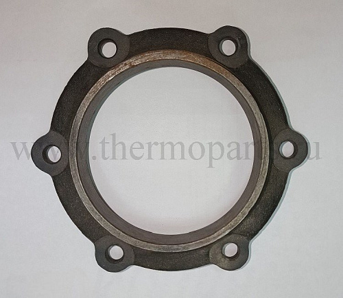 Крышка подшипника ведомой шестерни бортовой передачи