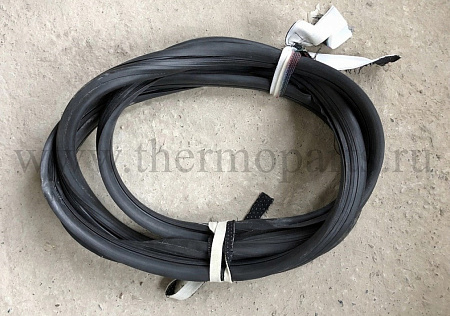 Уплотнитель заднего стекла